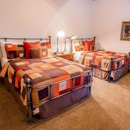 Silver Aspen - Five Bedroom Loft Luxury Townhome Hotel Room Solitude Экстерьер фото