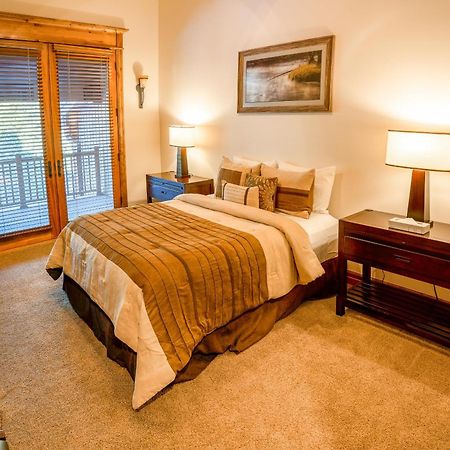 Silver Aspen - Five Bedroom Loft Luxury Townhome Hotel Room Solitude Экстерьер фото